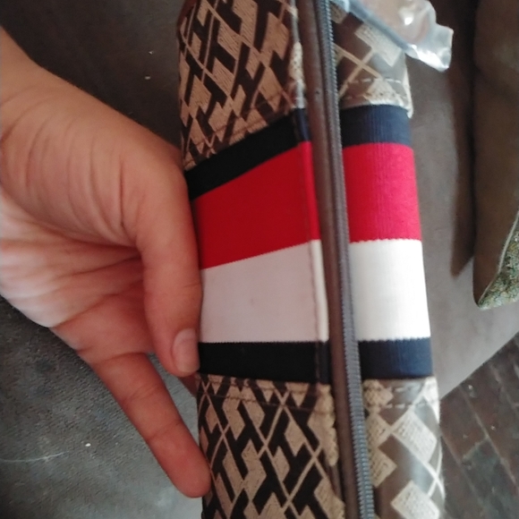 Wallet - Picture 2 of 5